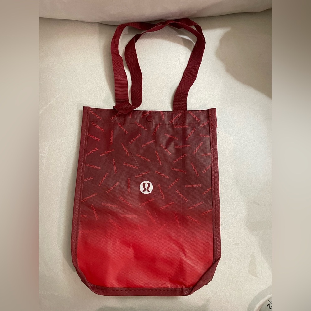 Lululemon Small Reusable Red Bag